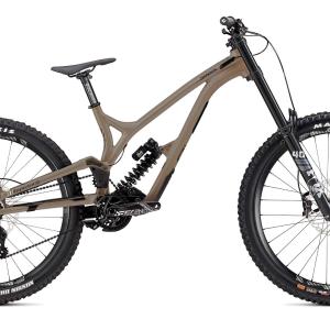 2022 Commencal Supreme DH Race